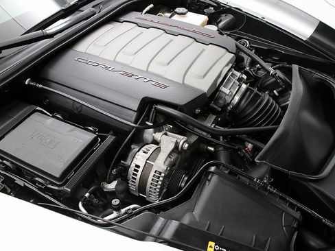 Used 2019 Chevrolet Corvette Stingray w/ 2LT Preferred Equipment Group image 30