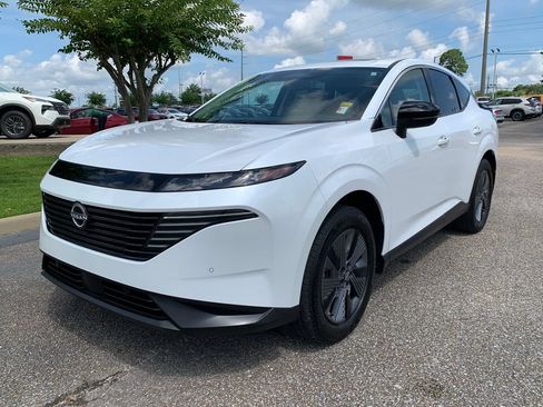Used 2025 Nissan Murano SL AWD/4WD image 4
