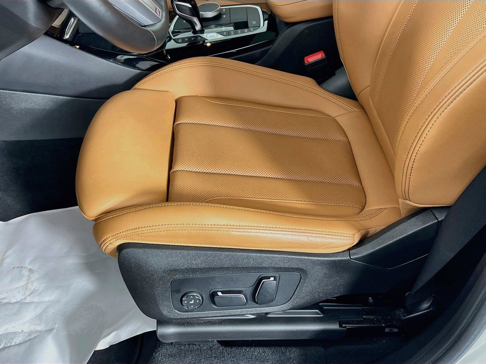 Used 2024 BMW X3 xDrive30i w/ Premium Package AWD/4WD image 21