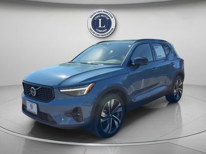 Certified 2023 Volvo XC40 B5 Plus w/ Protection Package Premier