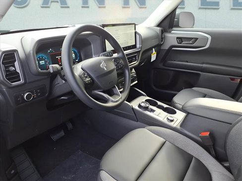 New 2025 Ford Bronco Sport Big Bend w/ Black Appearance Package image 9
