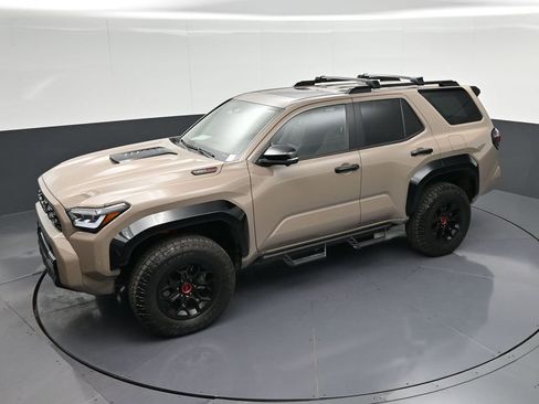 Used 2025 Toyota 4Runner TRD Pro AWD/4WD image 25