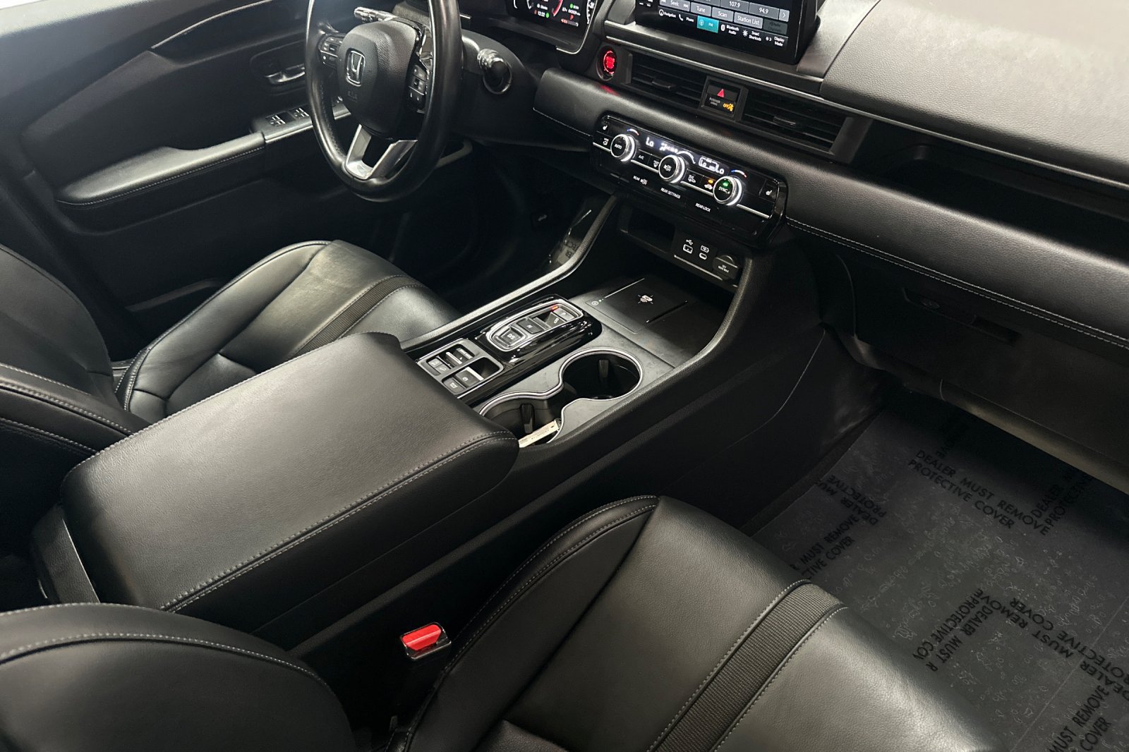 Used 2023 Honda Pilot Touring image 20