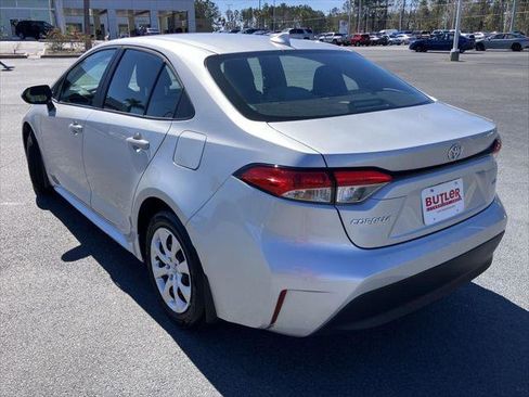 Certified 2026 Toyota Corolla LE image 3