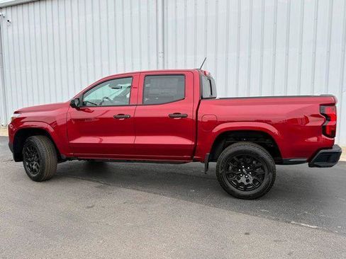 New 2026 Chevrolet Colorado W/T w/ WT Custom Package RWD image 2