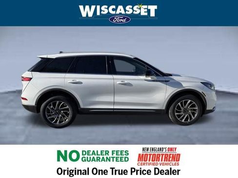 Used 2021 Lincoln Corsair AWD w/ Equipment Group 101A image 6