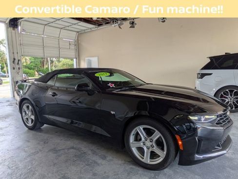 Used 2019 Chevrolet Camaro LT RWD image 2