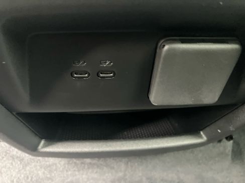 Used 2025 GMC Acadia Denali w/ Super Cruise Package FWD image 38