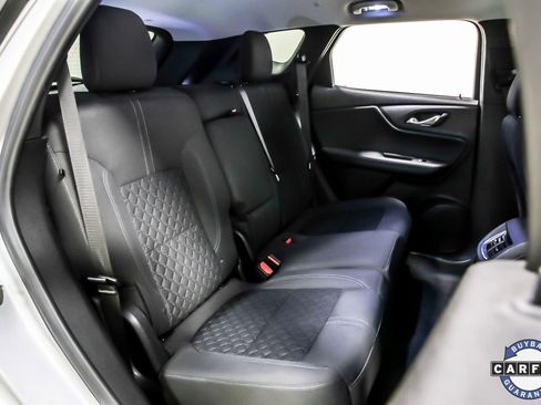 Used 2021 Chevrolet Blazer LT image 36