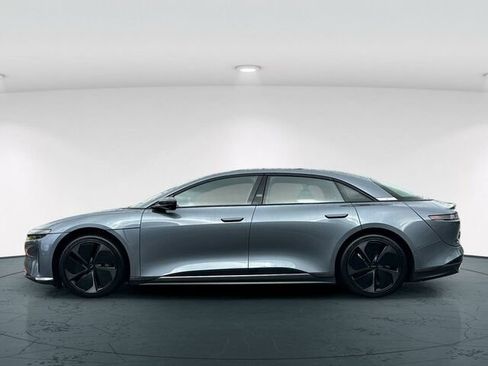 Used 2024 Lucid Air Pure image 3