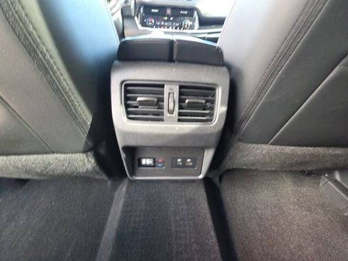 Used 2022 Nissan Rogue SL w/ SL Premium Package image 25