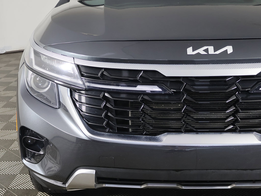 Used 2024 Kia Seltos S AWD/4WD image 14