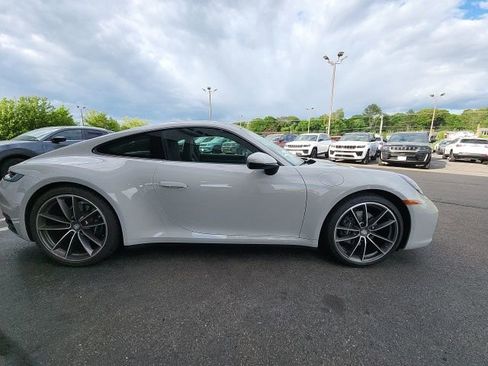 Used 2020 Porsche 911 Carrera RWD image 4