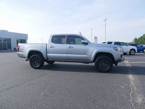 Used 2023 Toyota Tacoma SR5 image 1
