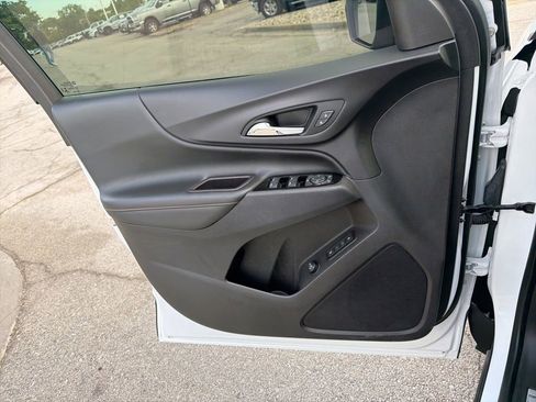 Certified 2022 Chevrolet Equinox Premier FWD image 33