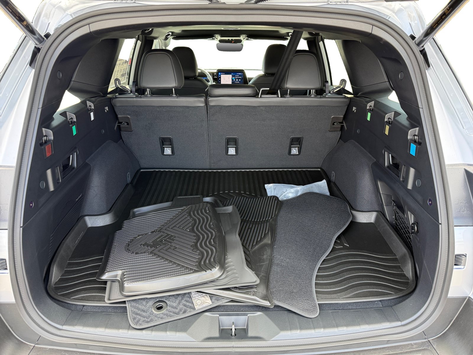 New 2026 Subaru Outback Limited AWD/4WD image 17