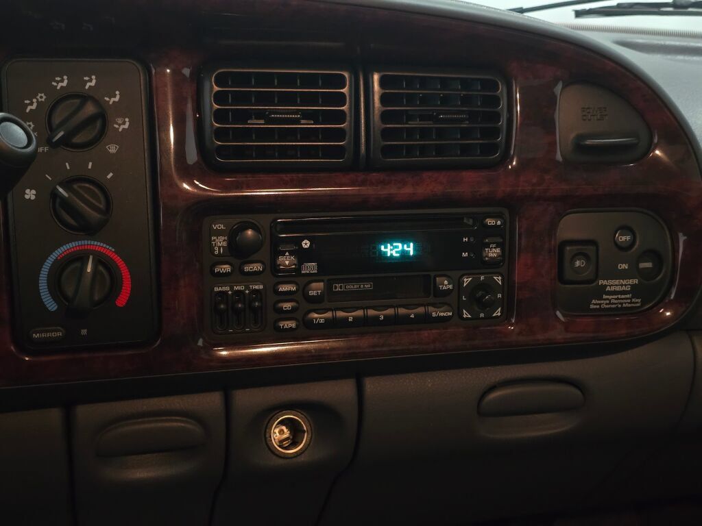 Used 1998 Dodge Ram 1500 Truck 2WD Regular Cab image 83