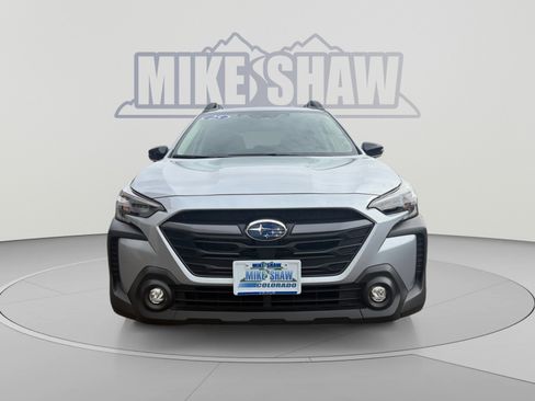 Used 2025 Subaru Outback Premium w/ Popular Package #1A AWD/4WD image 8