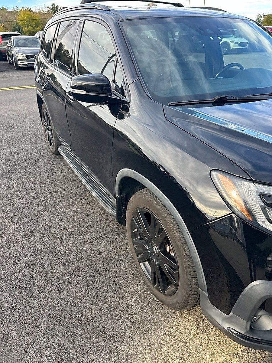 Used 2021 Honda Pilot Black Edition image 13