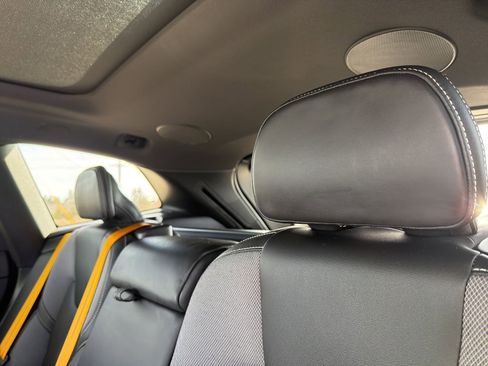 Used 2024 Volvo XC60 T8 Polestar w/ Protection Package Premier image 38