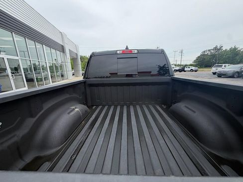 Used 2021 RAM 1500 Big Horn AWD/4WD image 8