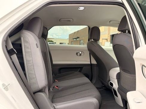 Used 2024 Hyundai Ioniq 5 SE RWD image 18