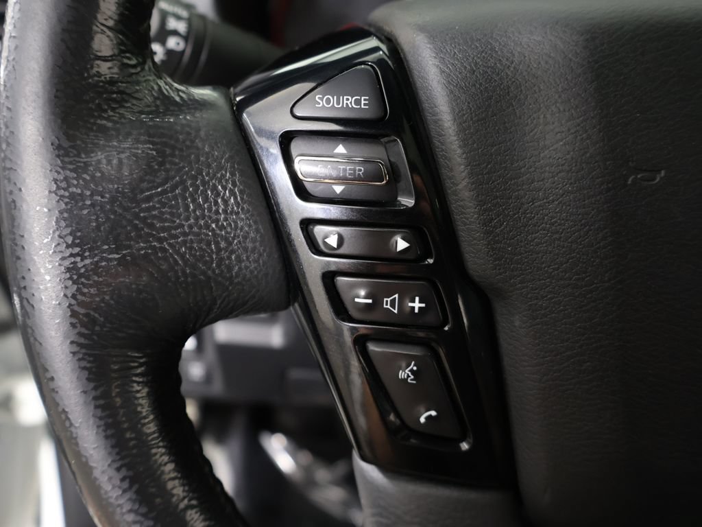 Used 2022 Nissan Frontier PRO-4X w/ Pro-4X Premium Package AWD/4WD image 47