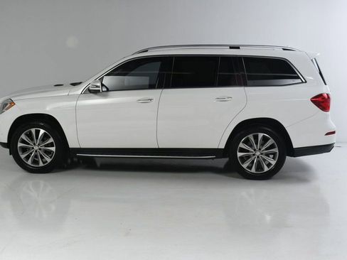 Used 2014 Mercedes-Benz GL 450 4MATIC image 3