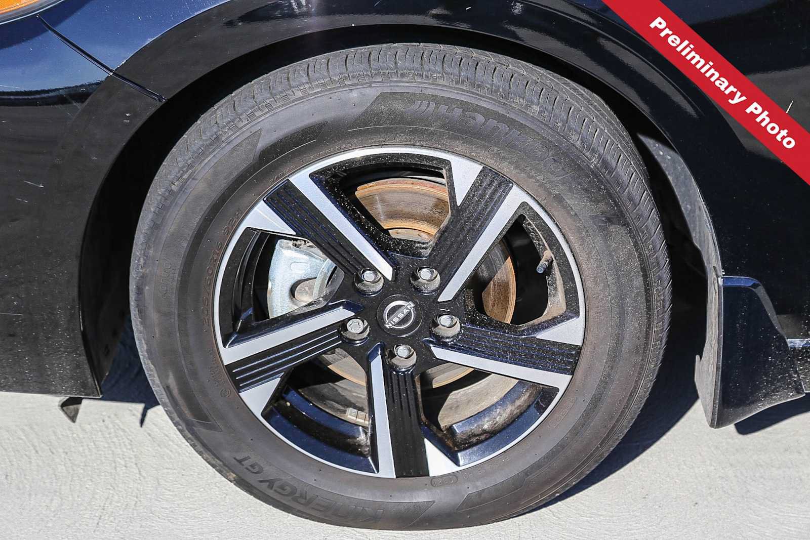 Used 2024 Nissan Sentra SV w/ All-Weather Package FWD image 11