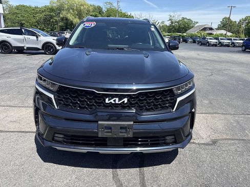 Used 2023 Kia Sorento EX AWD/4WD image 12