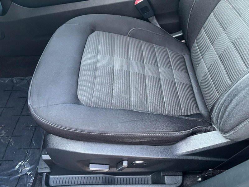 Used 2019 Ford Edge SEL w/ Cargo Accessory Package AWD/4WD image 19