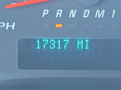 Used 2024 GMC Savana 2500 Work Van w/ Driver Convenience Package image 34