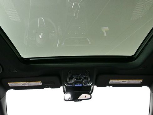 New 2025 Alfa Romeo Stelvio Sprint w/ Convenience Package image 4