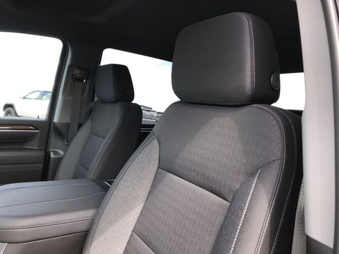 New 2026 Chevrolet Silverado 3500 LT w/ Convenience Package AWD/4WD image 11