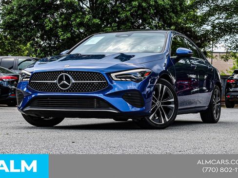Used 2025 Mercedes-Benz CLA 250 4MATIC image 2