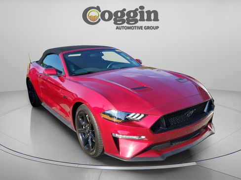 Used 2018 Ford Mustang GT Premium w/ Equipment Group 401A RWD image 7