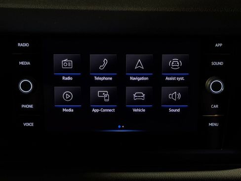 Used 2022 Volkswagen Taos SE FWD image 17