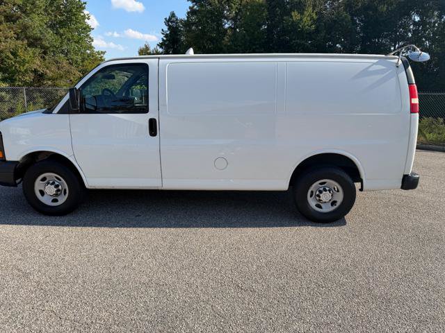 Used 2015 Chevrolet Express 2500 RWD image 7