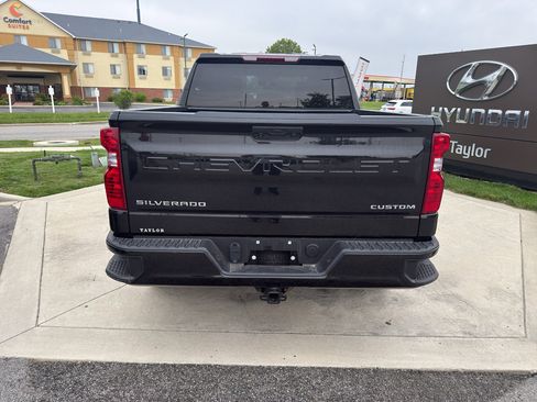 Used 2023 Chevrolet Silverado 1500 Custom AWD/4WD image 3