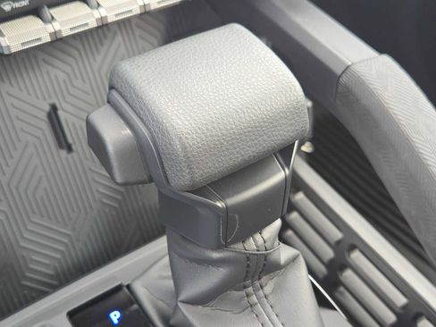 New 2025 Toyota Tacoma SR5 image 6