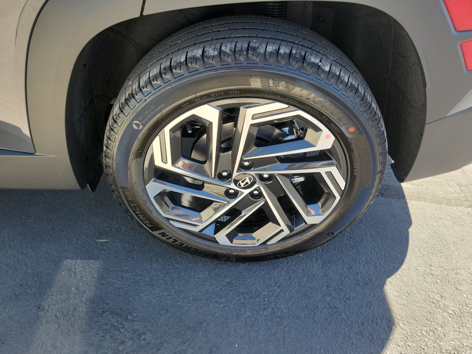 New 2026 Hyundai Tucson SEL Plus w/ Tow & Go Package AWD/4WD image 22