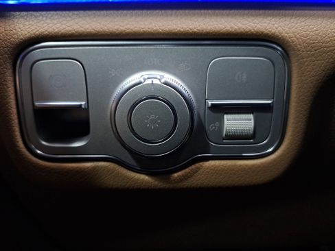 New 2026 Mercedes-Benz GLS 450 4MATIC image 26