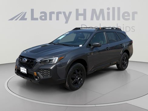 Certified 2024 Subaru Outback Wilderness AWD/4WD image 1
