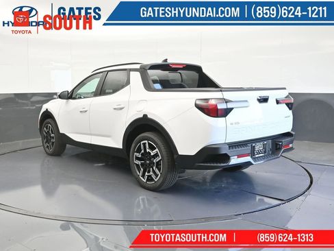 Used 2025 Hyundai Santa Cruz Limited AWD/4WD image 8