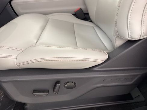 New 2025 Ford Expedition Max Active image 15