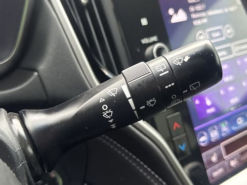 Used 2020 Subaru Outback Limited w/ Popular Package #2 image 17