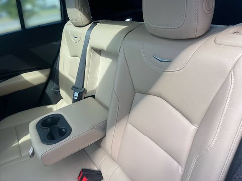 Certified 2024 Cadillac XT4 Luxury w/ Cold Weather Package FWD image 29