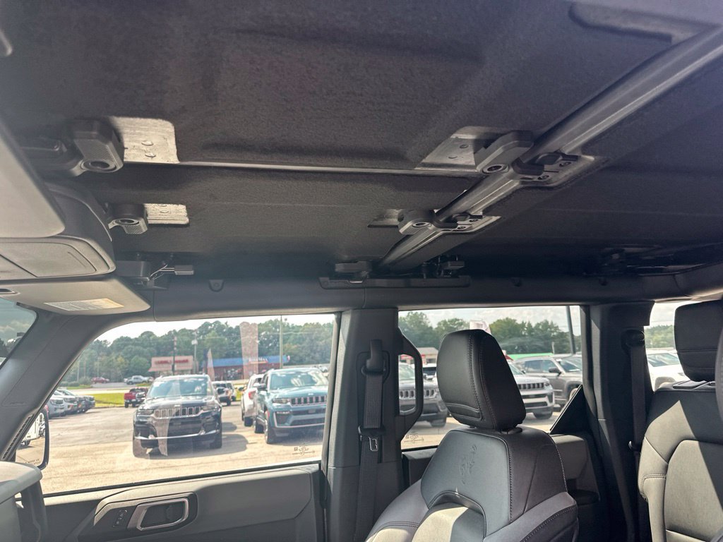 Used 2024 Ford Bronco Big Bend AWD/4WD image 35