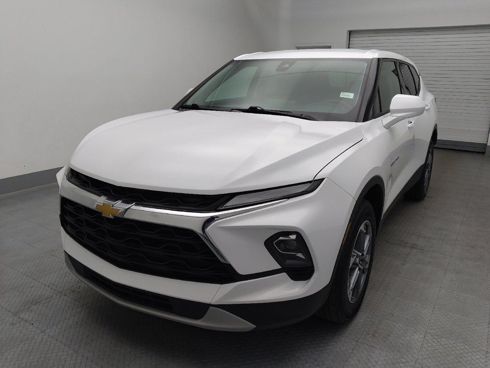 Used 2025 Chevrolet Blazer LT FWD image 15