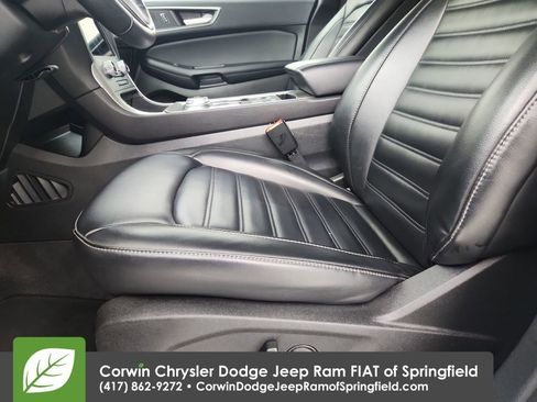 Used 2023 Ford Edge SEL image 19